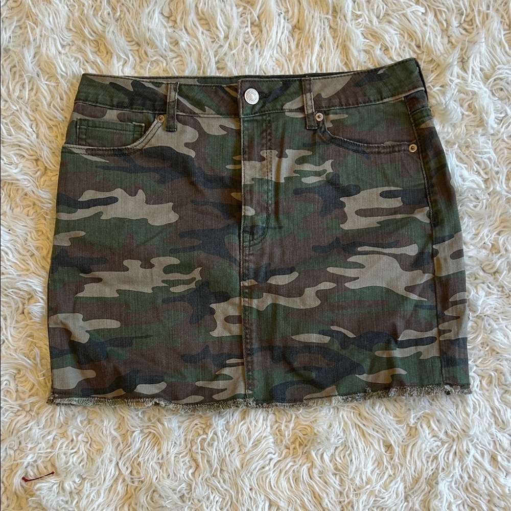 Forever 21 Camo Print Mini Skirt